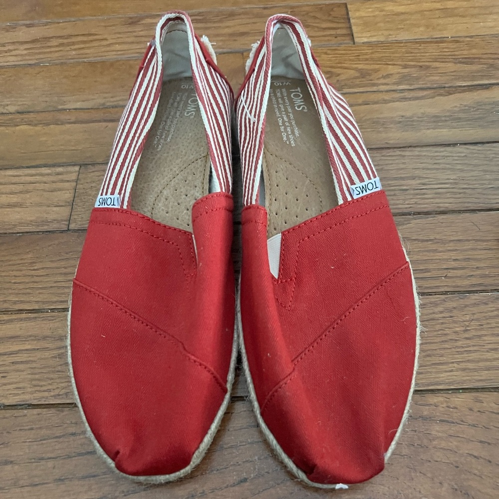 Toms Classic Women’s Slip On Red Stripe 10 Alpargata University Stripe Red